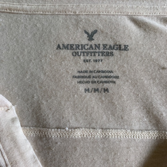 White long sleeve - Picture 2 of 2